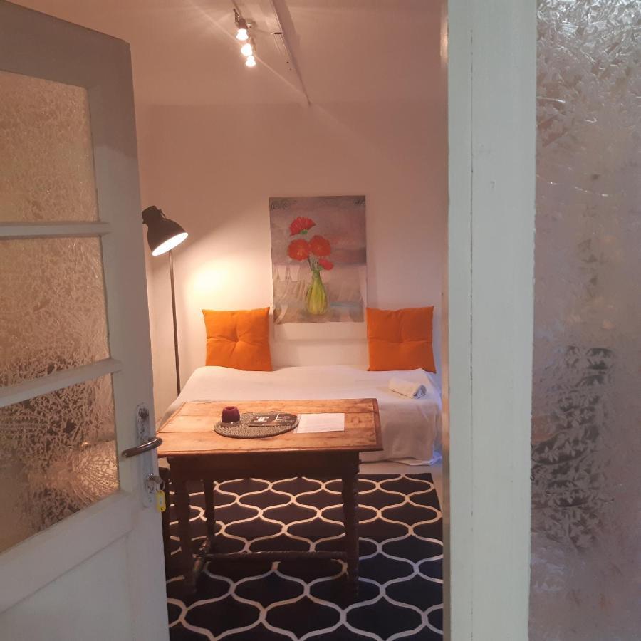 Fassbinder Klause Mit Mini-Terrasse Apartment Sankt Veit an der Glan Luaran gambar